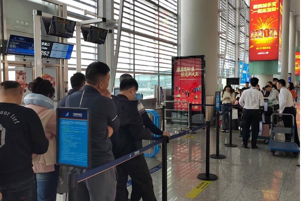 汪英武：一块物业品牌广告登陆机场大屏背后的战略思考(图6)