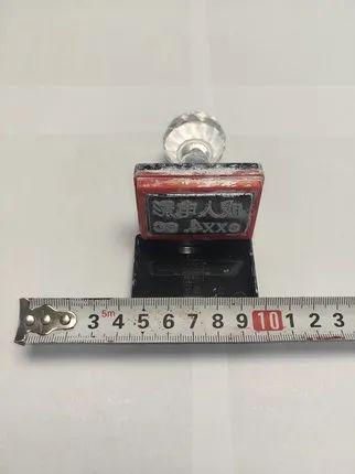 “成人电影”“深夜福利”……共享单车上惊现大量涉黄涉诈广告(图2)