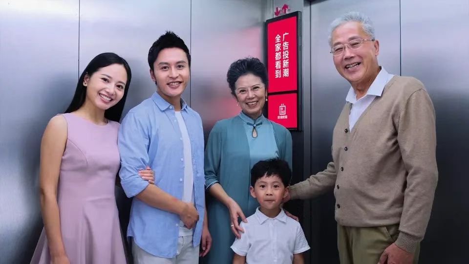 2026年当下洛阳好的电子屏广告定做厂家推荐几家：聚焦社区(图2)